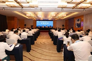 Xi'an App-Chem Bio (Tech) отиде в Гуанджоу за обучение и обмен